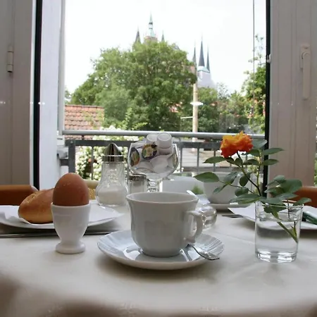 Πανσιόν Hotelpension Am Dom